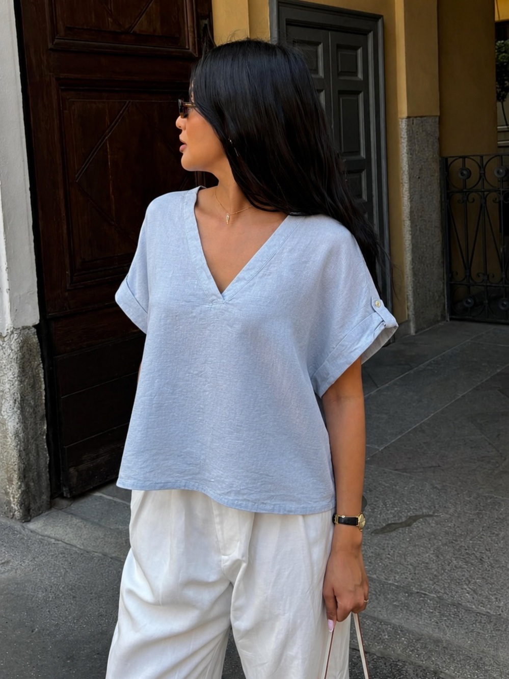 Isaac Mizrahi Light Blue 100% Linen Boxy V-Neck Top Coastal Cottage Hamptons